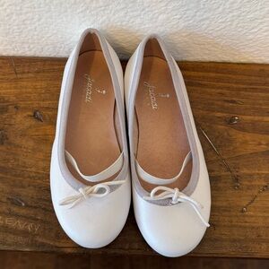 Jacadi toddler girl white leather ballet flats size 26